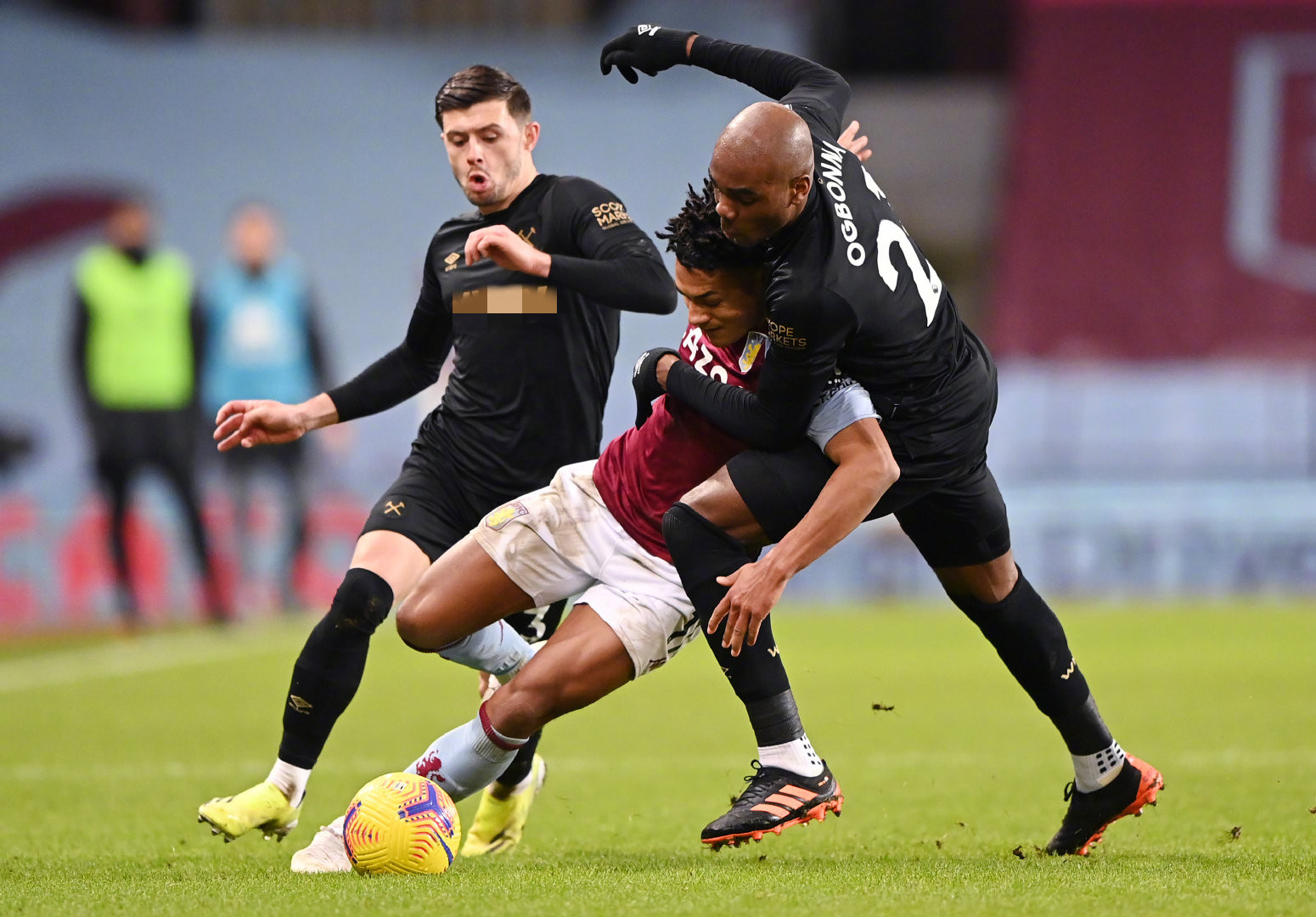 季结束时的 季结束时的